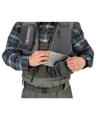 Adult Simms Freestone Fishing Vest