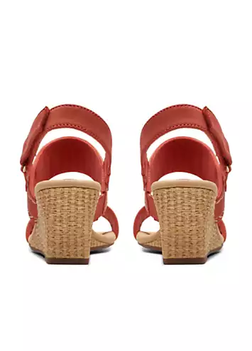 Clarks Blush Nubuck Kyarra Rose Sandals | Grattan