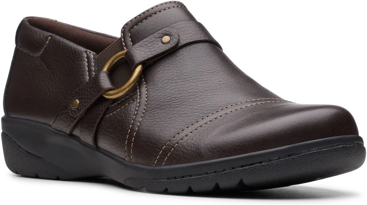 Clarks Women's Cheyn Fame