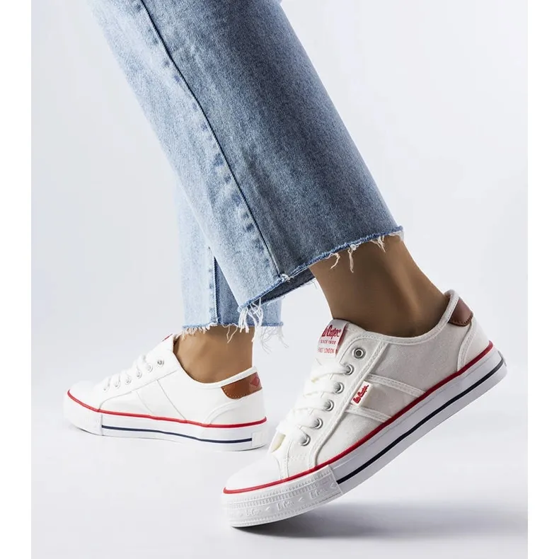 Lee Cooper LCW-22-31-0862L white sneakers