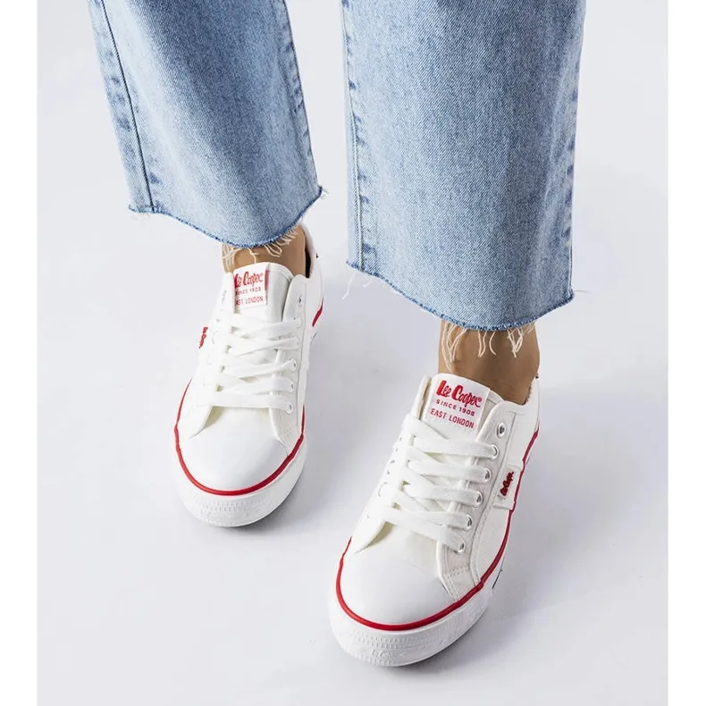 Lee Cooper LCW-22-31-0862L white sneakers