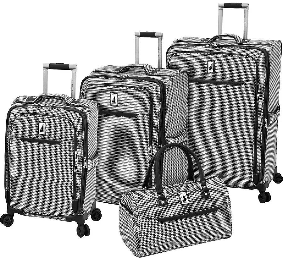 London Fog Luggage 