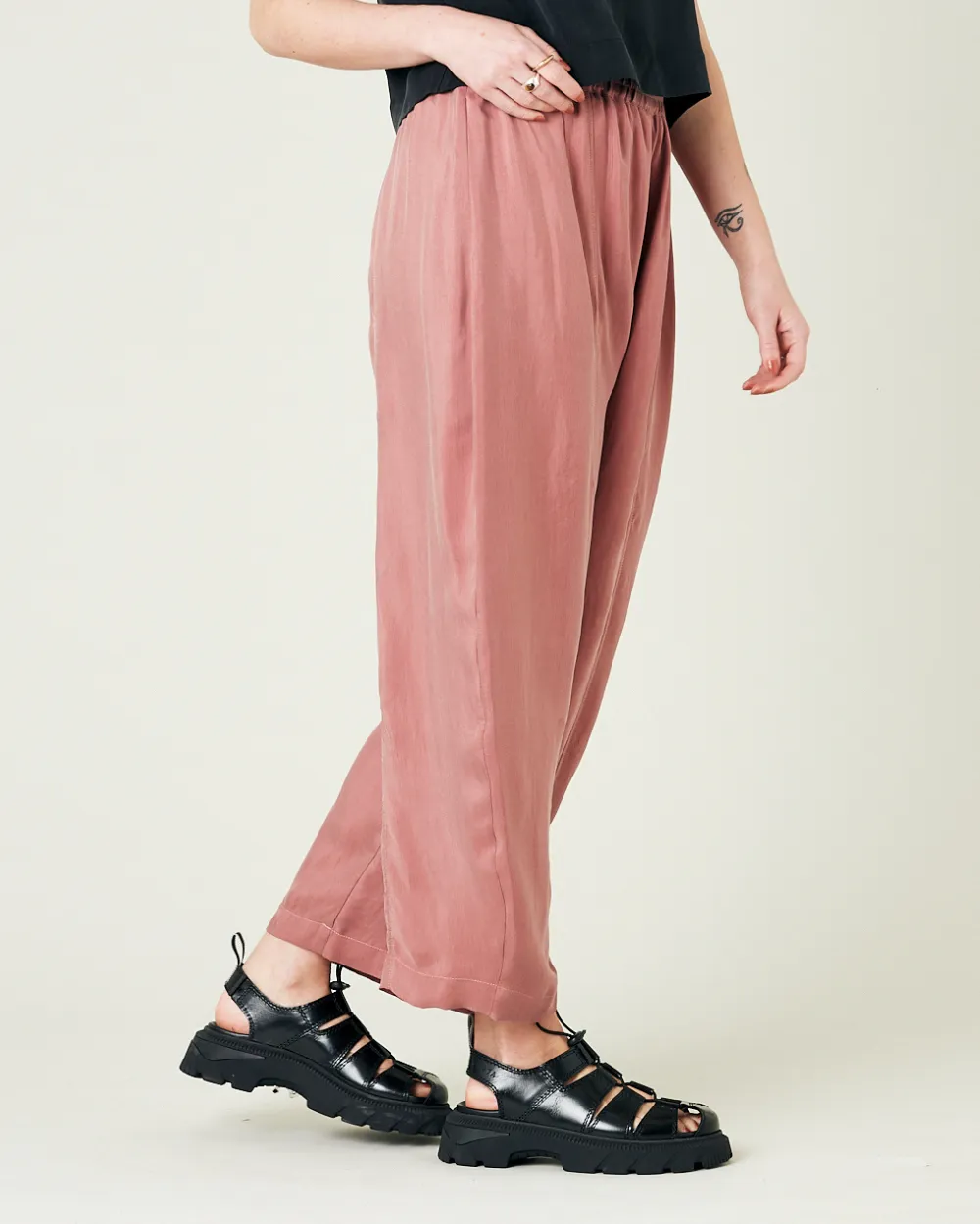 Mabel Dusty Pink Cupro Trousers