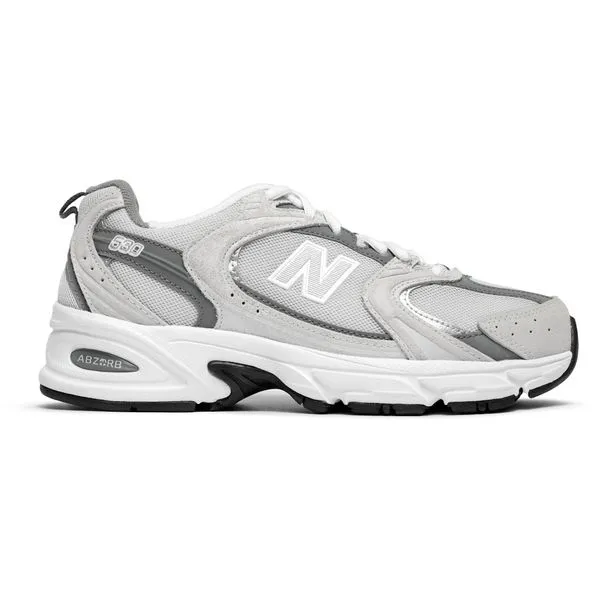 New Balance 530 Trainers