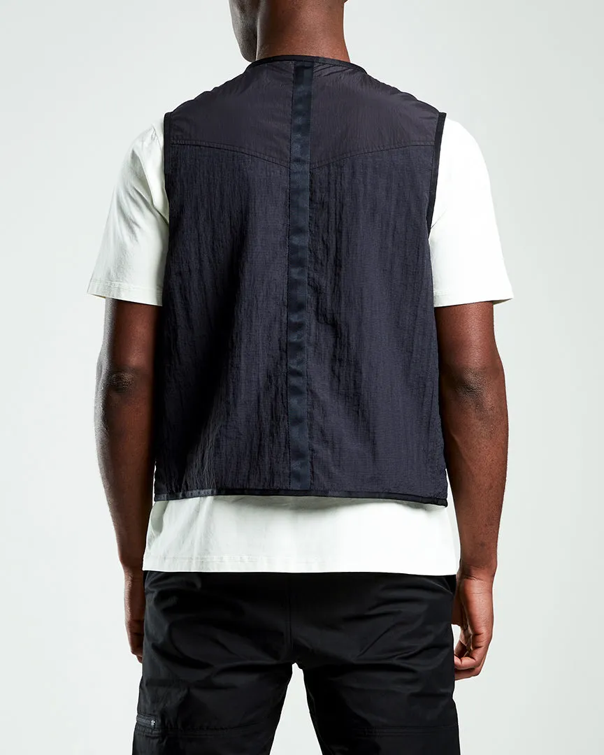 ST95 Delta Vest Black