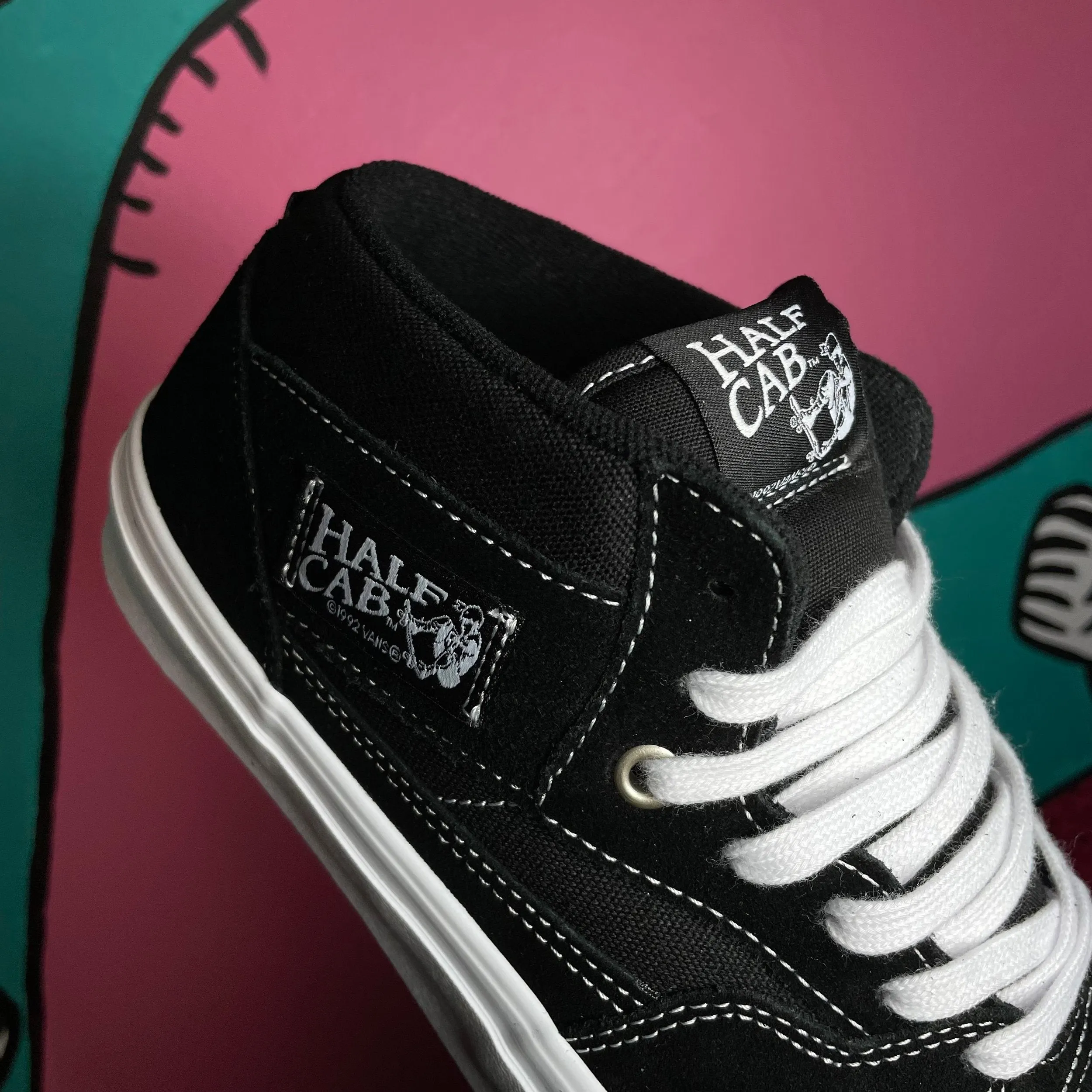 VANS SKATE HALF CAB BLACK/WHITE