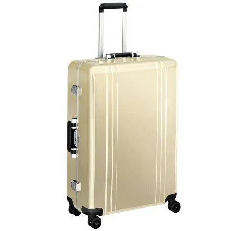 ZERO Halliburton Classic Polycarbonate 28